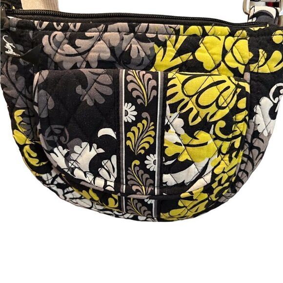 Vera Bradley crossover/    - Picture 1 of 7